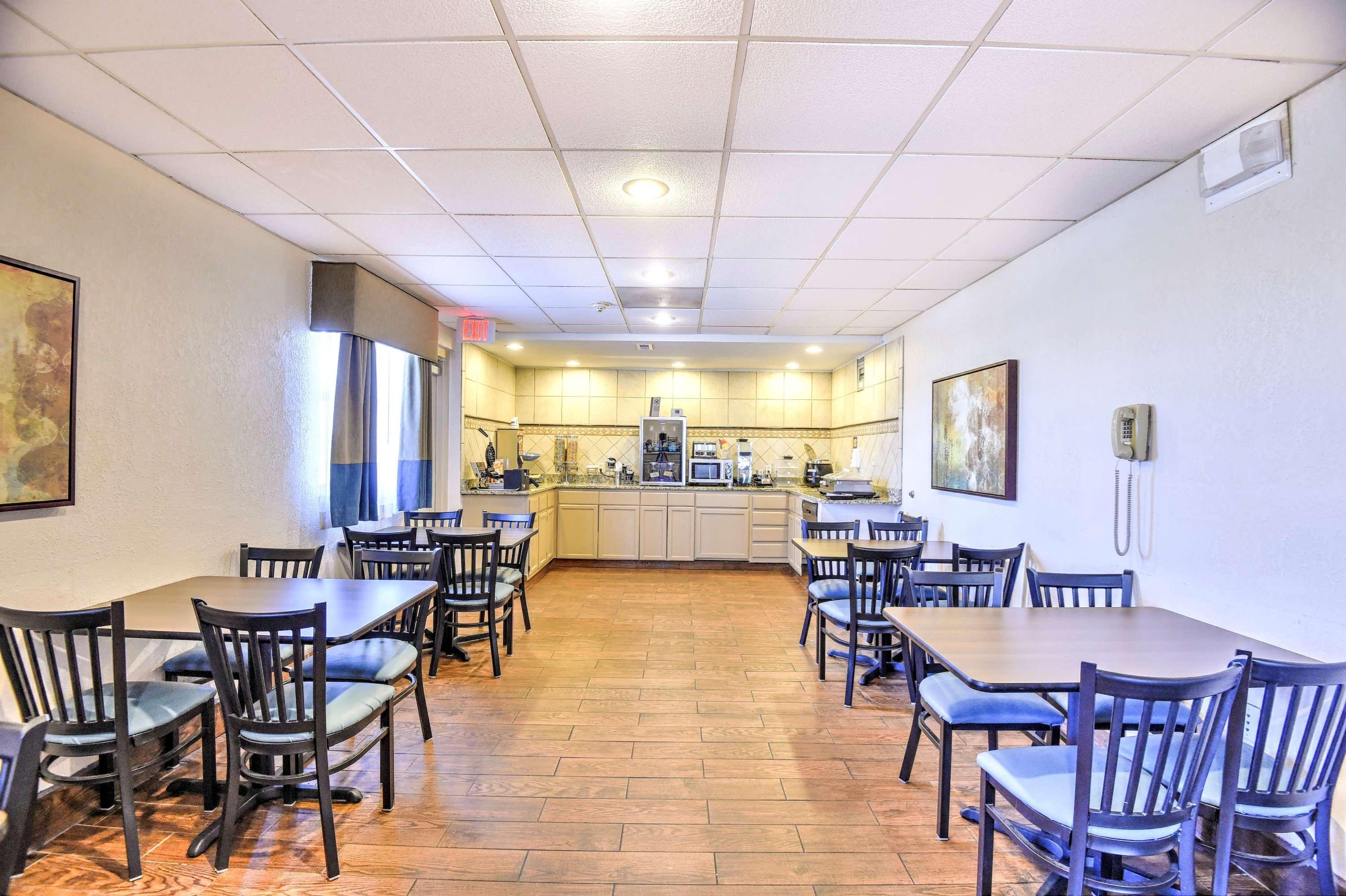 Best Western Ottawa Inn מראה חיצוני תמונה